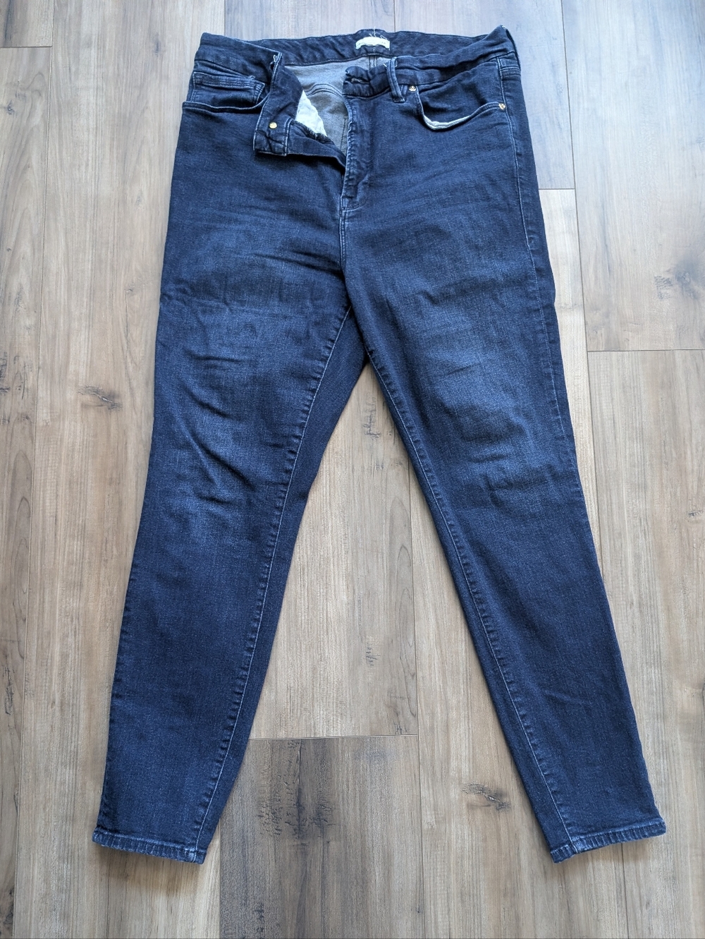 Good American Good Legs  Jeans – Women’s Size 16 – Dark Wash